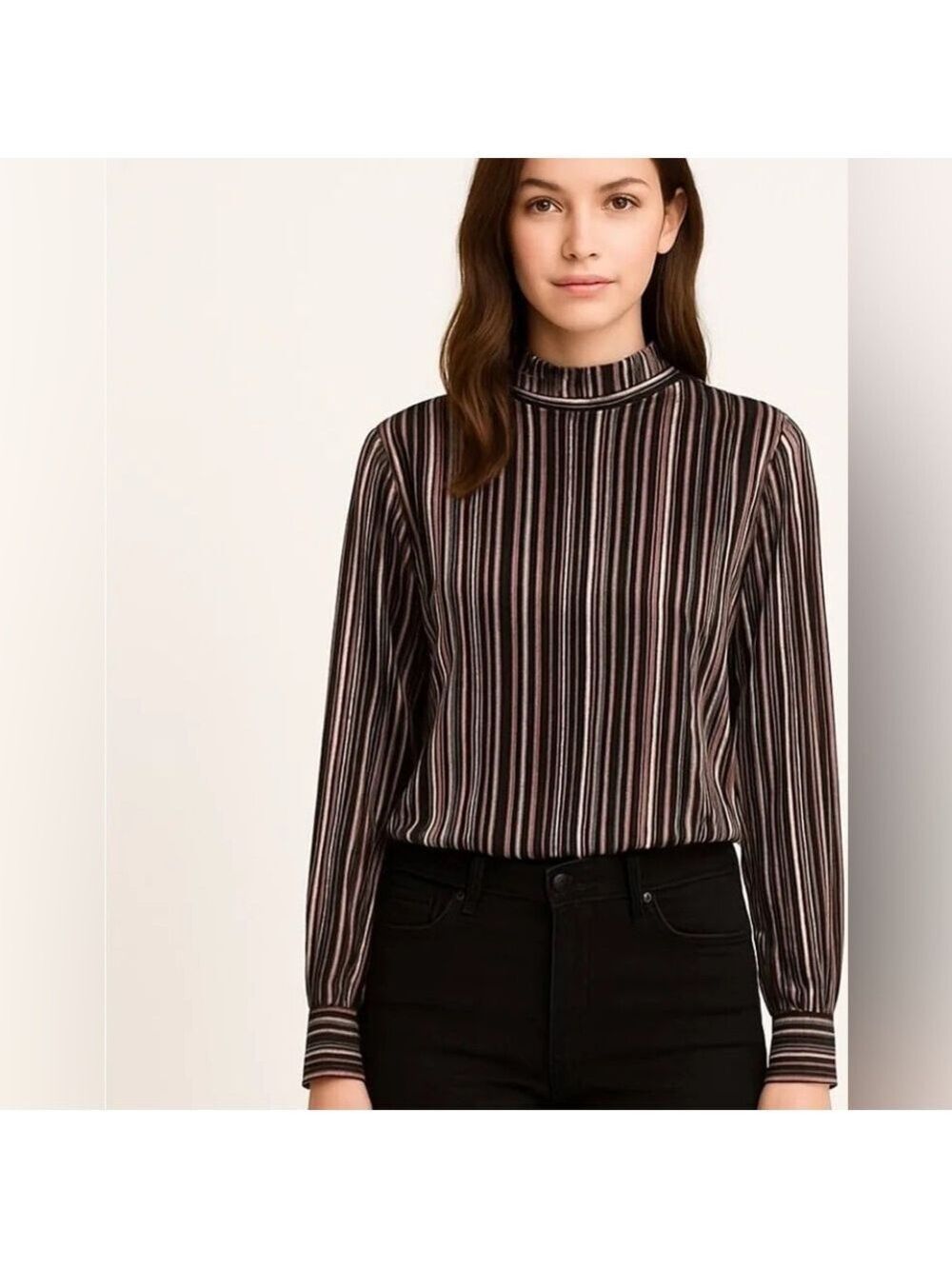 EUC The Korner - Anthropologie Velvet Long Sleeve Mockneck Size M